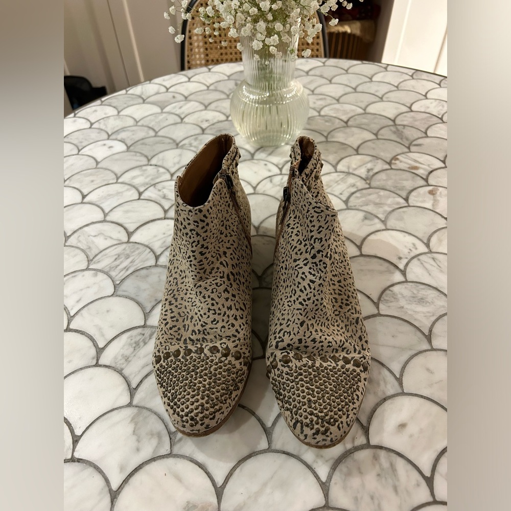 Cool boots